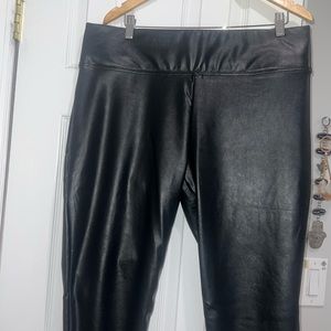 Vince Camuto Faux Leather Legging